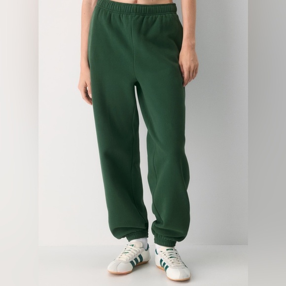 Aritzia Pants - Aritzia Cozy Sweatfleece Mega Jogger